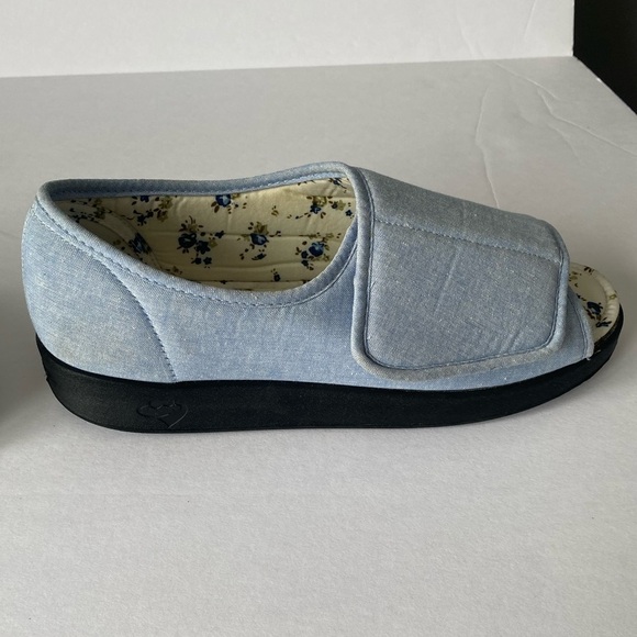 Easy Closure Comfort Slip On Slip Resistant Slippers House Shoes Size 10 - Picture 10 of 12